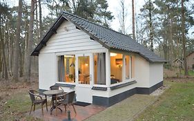 Completely Detached Bungalow In A Nature Filled Park By A Large Fen